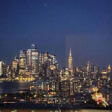 Luxurious 2 Bed ! Mins To Nyc! Apartamento Union City Exterior foto