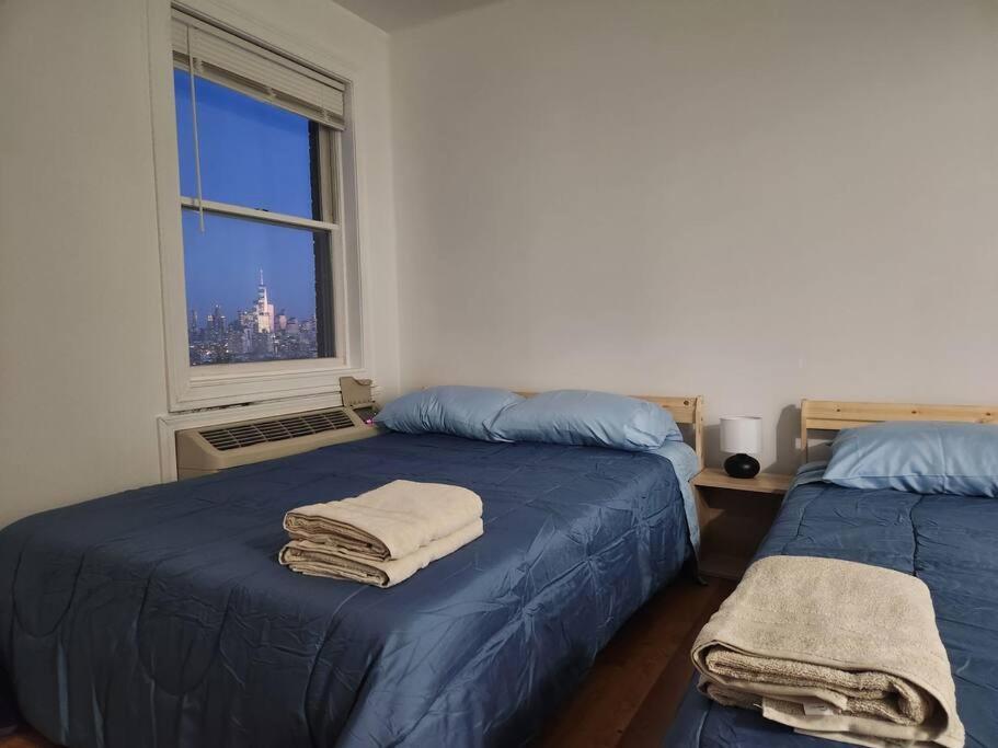 Luxurious 2 Bed ! Mins To Nyc! Apartamento Union City Exterior foto