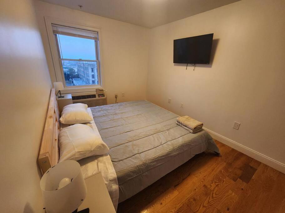 Luxurious 2 Bed ! Mins To Nyc! Apartamento Union City Exterior foto