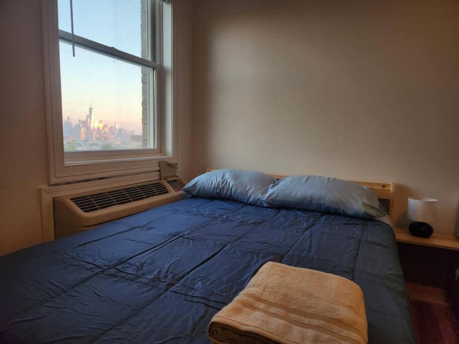 Luxurious 2 Bed ! Mins To Nyc! Apartamento Union City Exterior foto