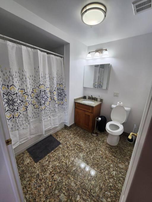 Luxurious 2 Bed ! Mins To Nyc! Apartamento Union City Exterior foto